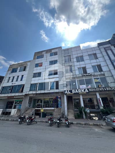 Apartment Available For Rent