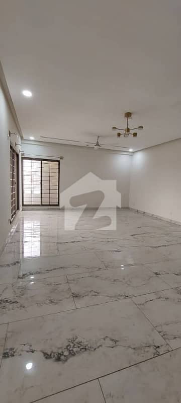 Beautiful Flat For Investor