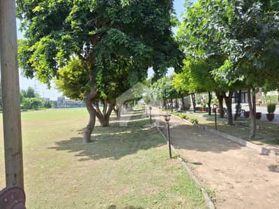 PLOT FOR SALE