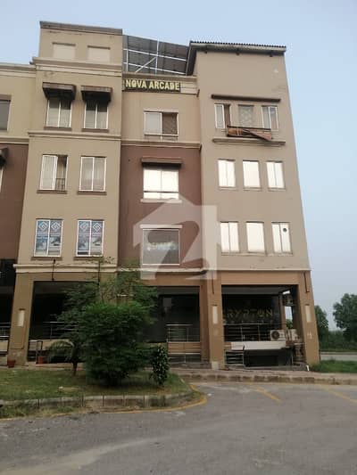 Bahria Town Phase 7 6 Marla Plaza For Sale.