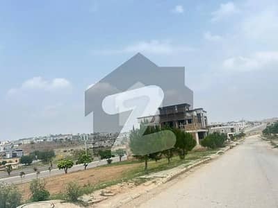 Bahria Town Phase 8 , Sector G, 10 Marla With Xtra Land Street# 10