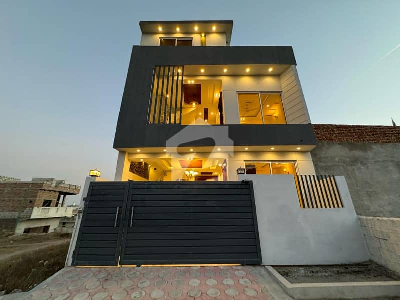 6 Marla House In Only Rs. 15500000 6 Marla House In Only Rs. 15500000