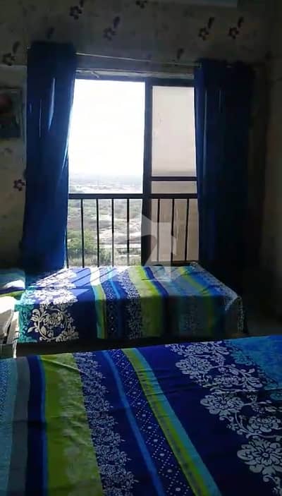 One room with share only for female with attached washroom, kitchen, wardrobe, sea facing, dishes available in Clifton block-2 One room with share only for female with attached washroom, kitchen, wardrobe, sea facing, dishes available in Clifton block-2