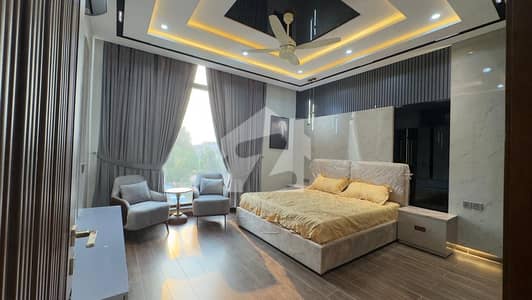 1 KANAL CORNER + FACING PARK HOUSE FOR SALE IN BAHRIA TOWN LAHORE