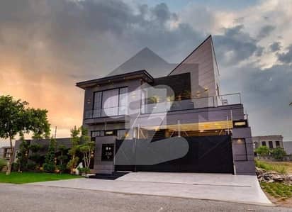 Vip 1 Kanal Brand New Luxury House Available For Sale In Bahria Town Lahore