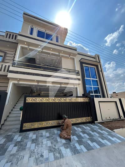 پنجاب گورنمنٹ سرونٹ ہاؤسنگ فاؤنڈیشن (پی جی ایس ایچ ایف) راولپنڈی میں 4 کمروں کا 7 مرلہ مکان 2.55 کروڑ میں برائے فروخت۔ پنجاب گورنمنٹ سرونٹ ہاؤسنگ فاؤنڈیشن (پی جی ایس ایچ ایف) راولپنڈی میں 4 کمروں کا 7 مرلہ مکان 2.55 کروڑ میں برائے فروخت۔