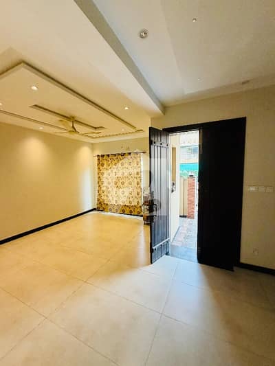 Get In Touch Now To Buy A Lower Portion In D-12/1 Islamabad