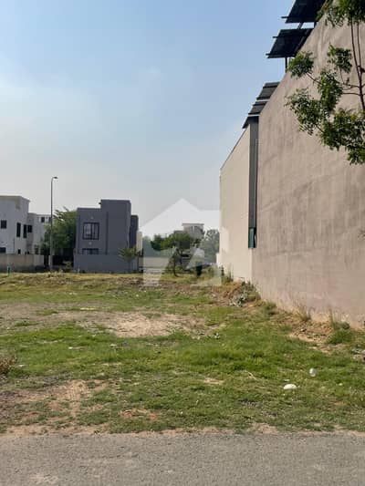 Corner Plot No-264 Block E - 5 Marla Plot On Top Location of Phase 9 Town DHA Lahore For Urgent Sale