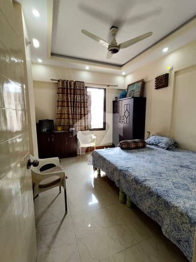2 BED LOUNGE FLAT 815SQ FT WEST OPEN CORNER FLAT FOR SALE IN KARACHI UNIVERSE CHS