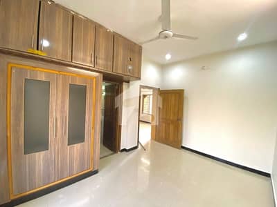 4 Marla Lower Portion Situated In D-12/4 For rent
