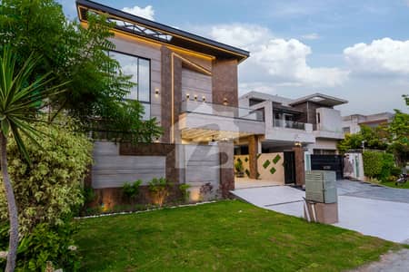 10-Marla Beautiful Modern House Available for Sale 4 Bed Luxury Living 10-Marla Beautiful Modern House Available for Sale 4 Bed Luxury Living