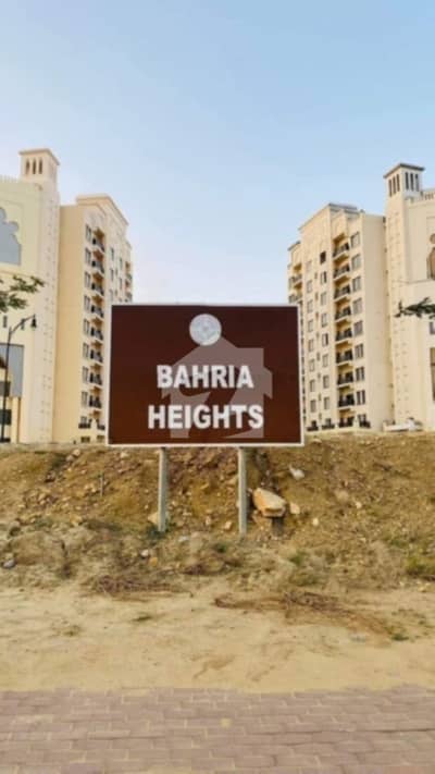 بحریہ ہائٹس بحریہ ٹاؤن کراچی,کراچی میں 2 کمروں کا 8 مرلہ فلیٹ 82.0 لاکھ میں برائے فروخت۔