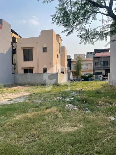 Plot No-578 Block C - 5 Marla Plot On Top Location Of Phase 9 Town DHA Lahore For Urgent Sale