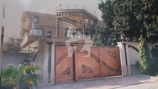Attractive House For Big Family