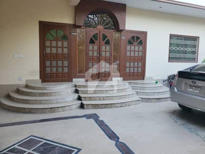 70 ft Wide Road House For sale 70 ft Wide Road House For sale