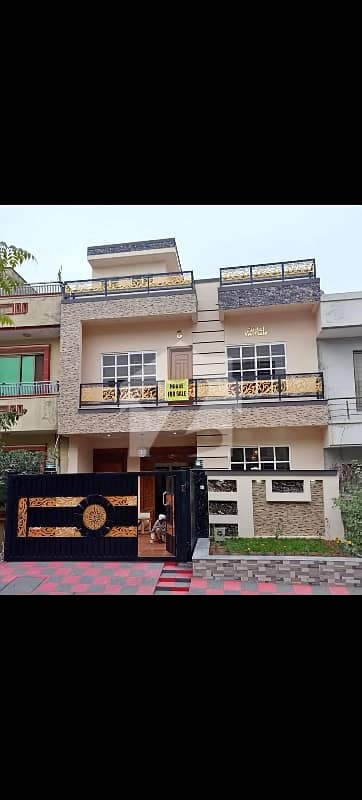 جی ۔ 13/1 جی ۔ 13,اسلام آباد میں 2 کمروں کا 4 مرلہ مکان 4.25 کروڑ میں برائے فروخت۔