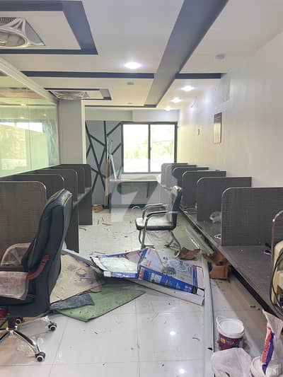 گلشنِ اقبال - بلاک 13 سی گلشنِ اقبال,گلشنِ اقبال ٹاؤن,کراچی میں 3 مرلہ دفتر 80.0 ہزار میں کرایہ پر دستیاب ہے۔