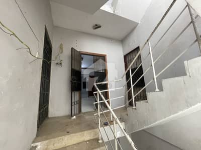 Full Floor Apartment Available For Rent In Tauheed Commercial Area