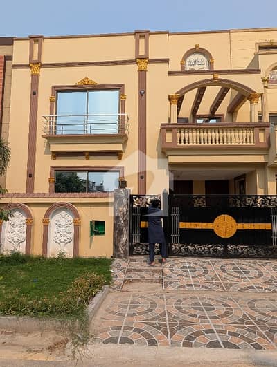 5 Marla Modern House For Sale Bahria Nasheman Lahore