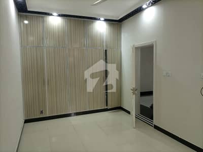 1 Kanal Commercial House For Rent Best For Office Use