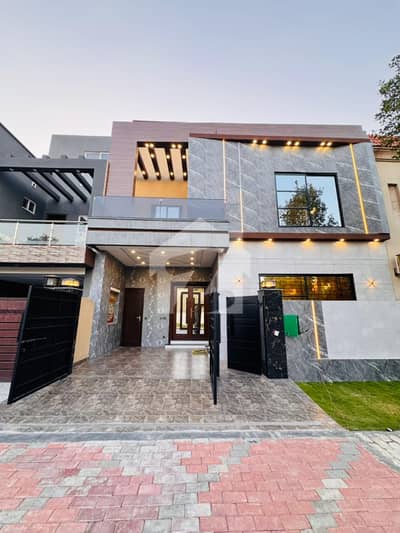 5.33 Marla Brand New Modern House for Sale in Bahria Orchard Phase 1 Eastern Block 5.33 Marla Brand New Modern House for Sale in Bahria Orchard Phase 1 Eastern Block