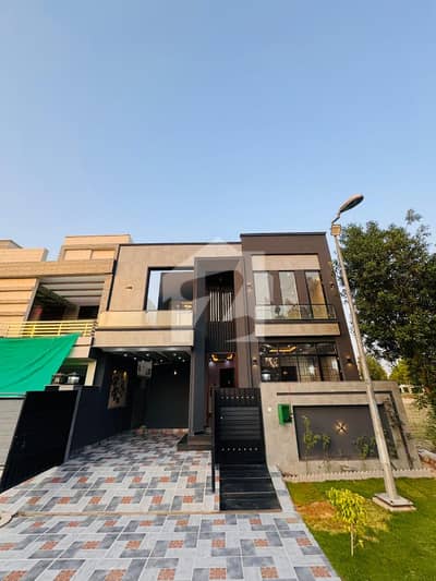 08 Marla Brand New Park Facing House for Sale in Bahria Orchard Phase 2 D Block 08 Marla Brand New Park Facing House for Sale in Bahria Orchard Phase 2 D Block