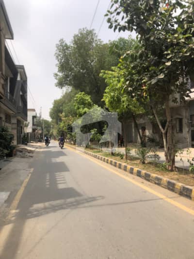 Golden Opportunity!12 Marla Plot for Sale Fully Developed Area in Venus Housing Society