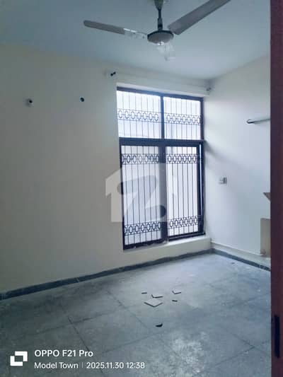2 KANAL INDEPENDENT HOUSE FOR RENT IN THE HEART OF NEW MUSLIM TOWN
