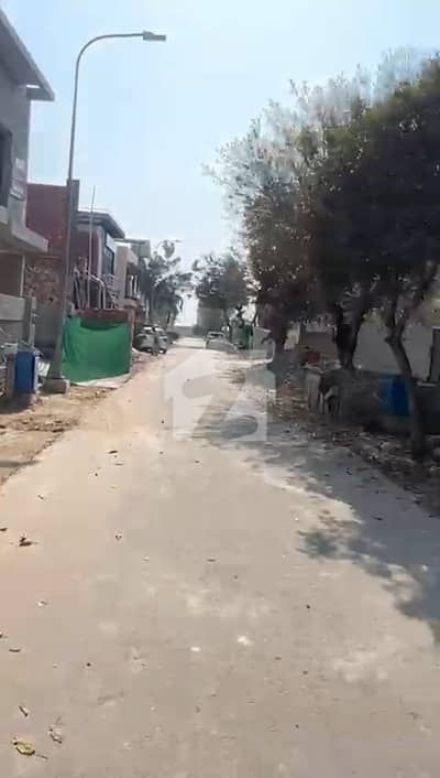 Plot No Near 429 Back 80Feet Road Level Possession Challenge Price