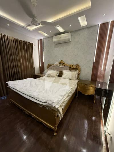 **5 Marla Double Storey House For Rent** **5 Marla Double Storey House For Rent**