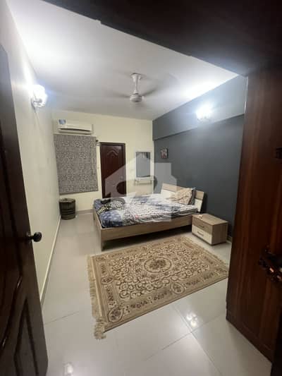 Dha Phase 6 Nishat Commercial Area 3 Bed Lounge Bungalow Facing Apartment For Rent