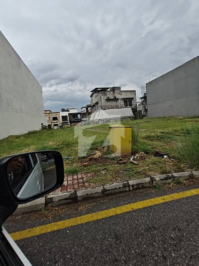 Bahria Town Phase 8; Overseas 5  10m Plot For Sale 1602