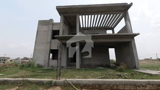 Kanal Gray Structure House For Sale In University Town