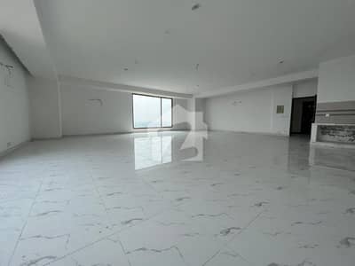 MM Alam Road, Near Hussain Chwok, 2nd Floor Available for Rent