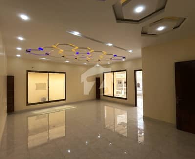 A Well Designed Prime Location House Is Up For sale In An Ideal Location In Karachi