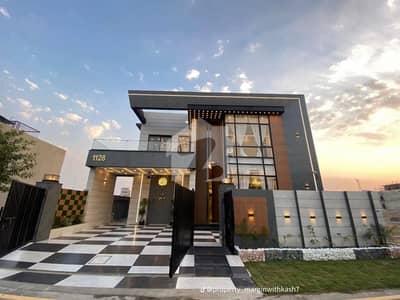10-Marla House Available For Rent In Rafi Block Sector E Bahria Town Lahore