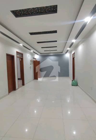 Affordable Prime Location House Of 400 Square Yards Is Available For sale