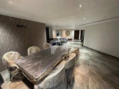 Gulberg 3 bedroom Luxury Furnished apparment for Rent