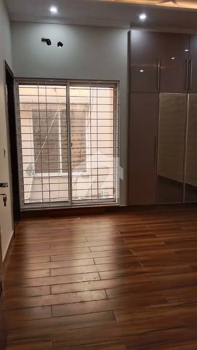 House For Sale 3 Bedrooms 4 Bathroom Drawing Room Tv Lounge 2 Kitchen