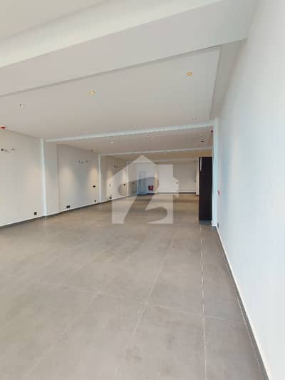 8 Marla Commercial Floor Available For Rent DHA Lahore Phase 5 CCA Commercial