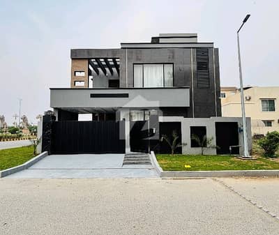 Corner A Centrally Located House Is Available For Sale In Citi Housing Society Corner A Centrally Located House Is Available For Sale In Citi Housing Society