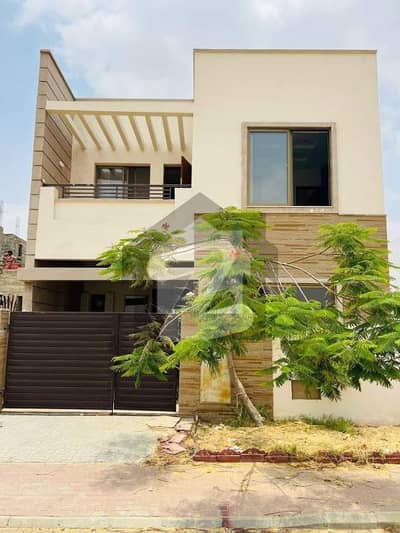 Luxurious Villa Available For Sale In Bahria Town Karachi