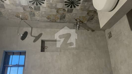 ایف ۔ 8 اسلام آباد میں 9 کمروں کا 1 کنال مکان 28.0 کروڑ میں برائے فروخت۔