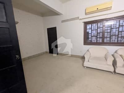 بہادر آباد گلشنِ اقبال ٹاؤن,کراچی میں 3 کمروں کا 7 مرلہ بالائی پورشن 1.45 لاکھ میں کرایہ پر دستیاب ہے۔