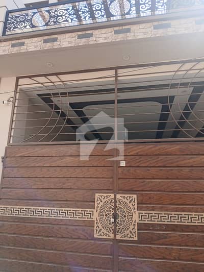 نشیمن کالونی ملتان میں 3 کمروں کا 5 مرلہ مکان 1.2 کروڑ میں برائے فروخت۔