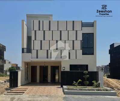 8 Marla Ultra Modern Elevation Hybrid Style Designer House For Sale In Multi Gardens B-17 Islamabad