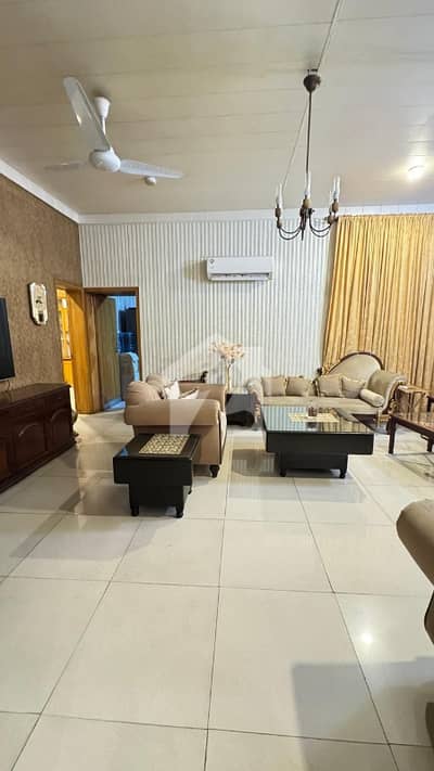 2 KANAL HOT LOCATION HOUSE FOR SALE 2 KANAL HOT LOCATION HOUSE FOR SALE
