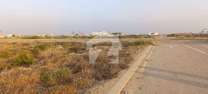 پینینزولیا کمرشل ایریا ڈی ایچ اے فیز 8,ڈی ایچ اے ڈیفینس,کراچی میں 4 مرلہ کمرشل پلاٹ 11.0 کروڑ میں برائے فروخت۔