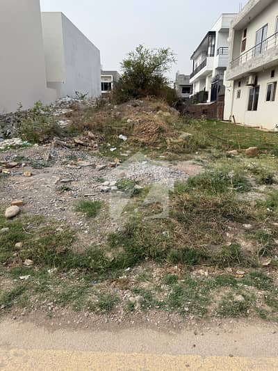 10 Marla Invest Rate Plot For Sale