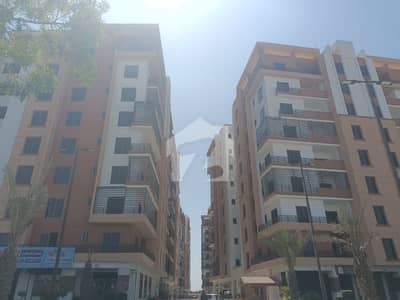 1700 Square Feet Flat In Karachi Is Available For Sale